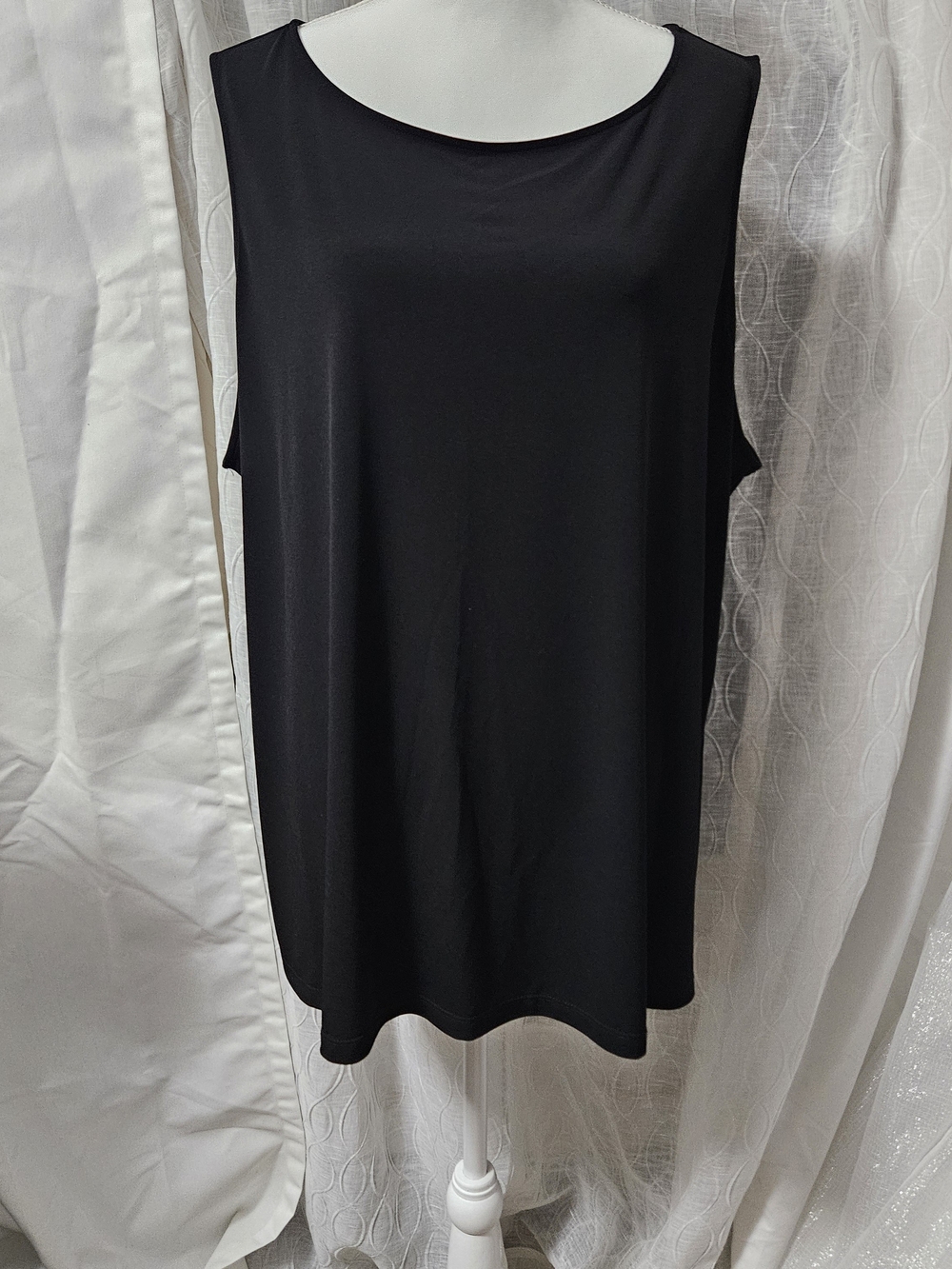 Susan Graver Liquid Knit Black Sleeveless Scoop Neck Tank 3x